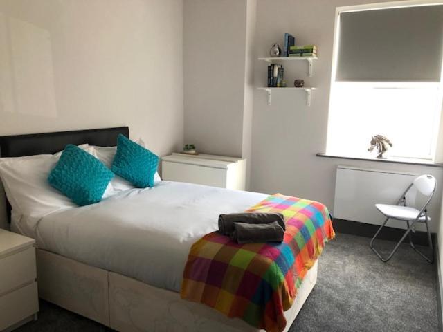 Townhouse Plus @ London Road Stoke Værelse billede